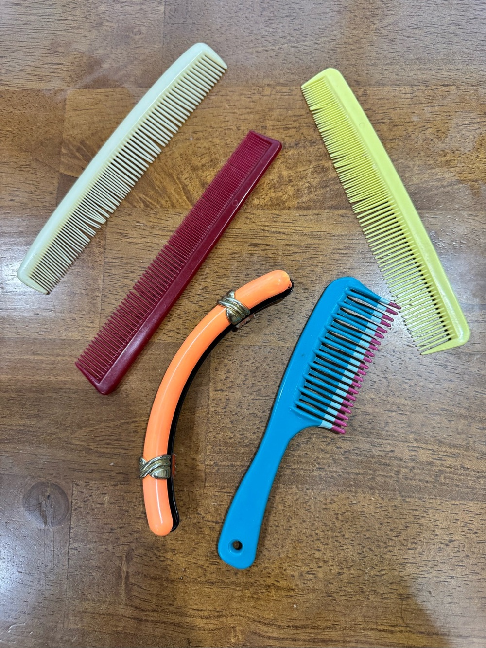 Vintage Banana Hair Clip and Combs 1980s Lot of 6 items